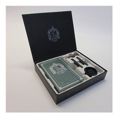 Harry Potter: Slytherin Deluxe Stationery Set – BookExpress Chile