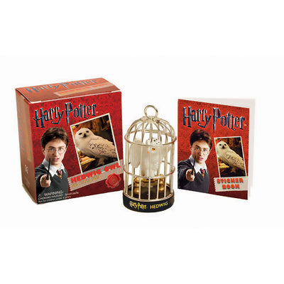 Figura Harry Potter Hedwig Owl Kit And Sticker Book
